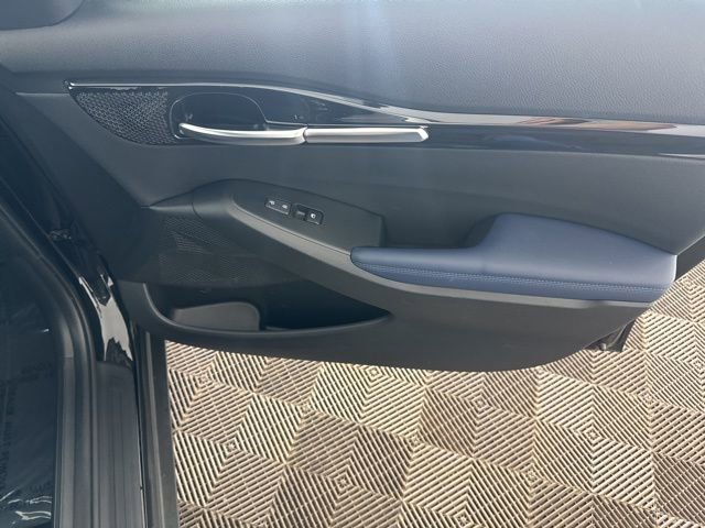 Certified 2024 Kia Seltos S image 22