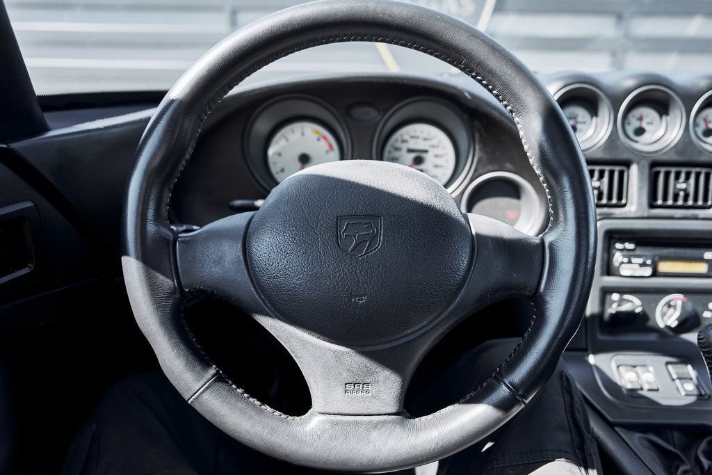 Used 1996 Dodge Viper GTS RWD image 55