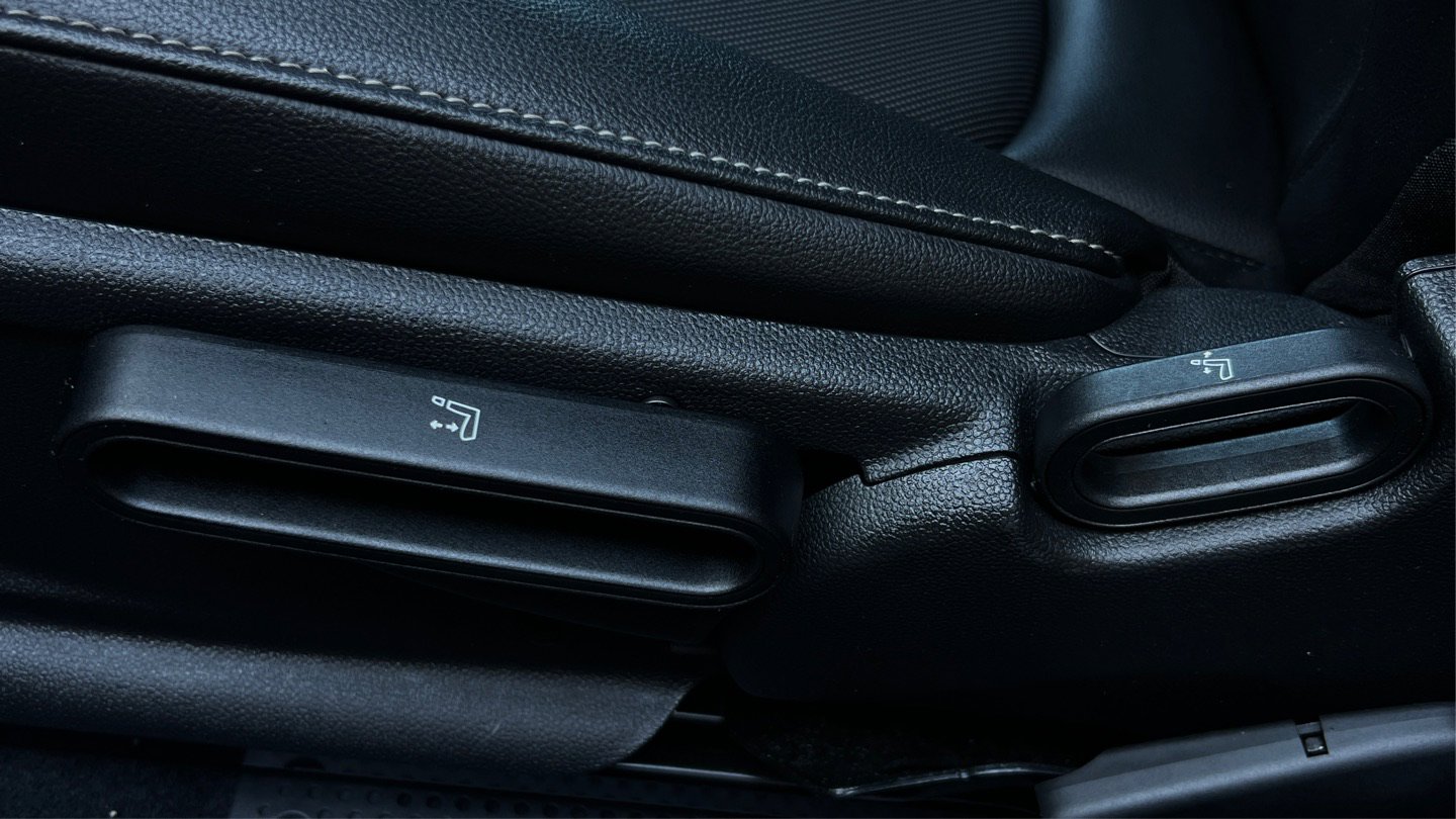 Used 2021 MINI Cooper S FWD image 39