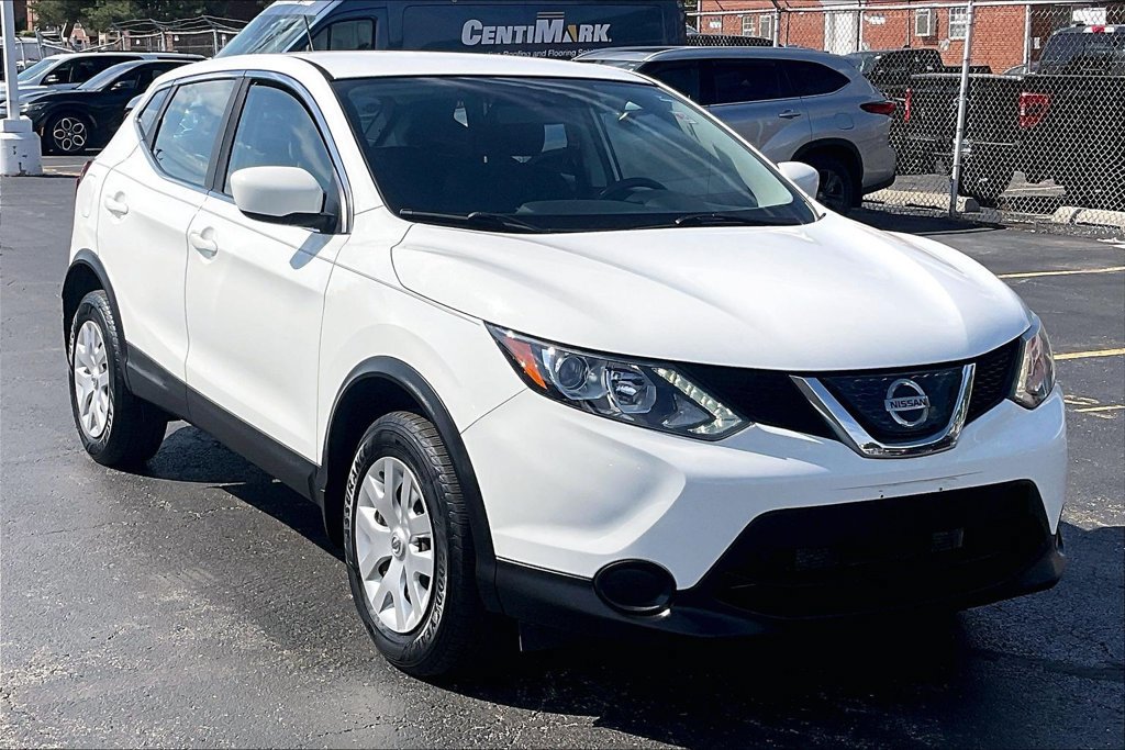 Used 2019 Nissan Rogue Sport S AWD/4WD image 34