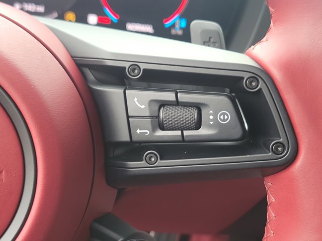 Certified 2025 Porsche 911 Carrera RWD image 20