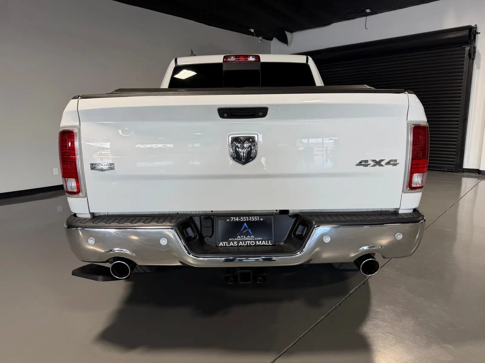 Used 2015 RAM 1500 Laramie w/ Convenience Group AWD/4WD image 5