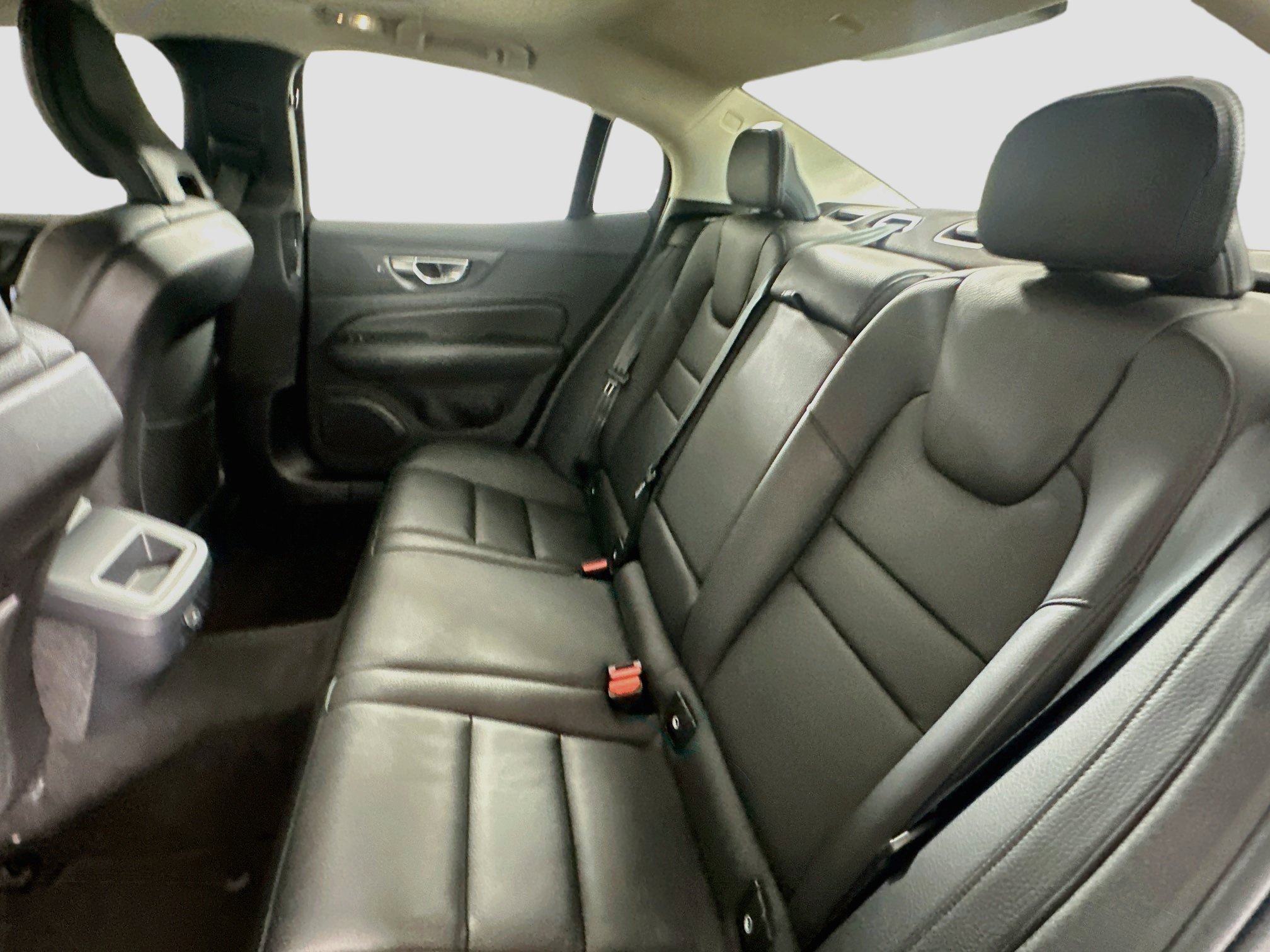 Used 2024 Volvo S60 B5 Plus FWD image 28