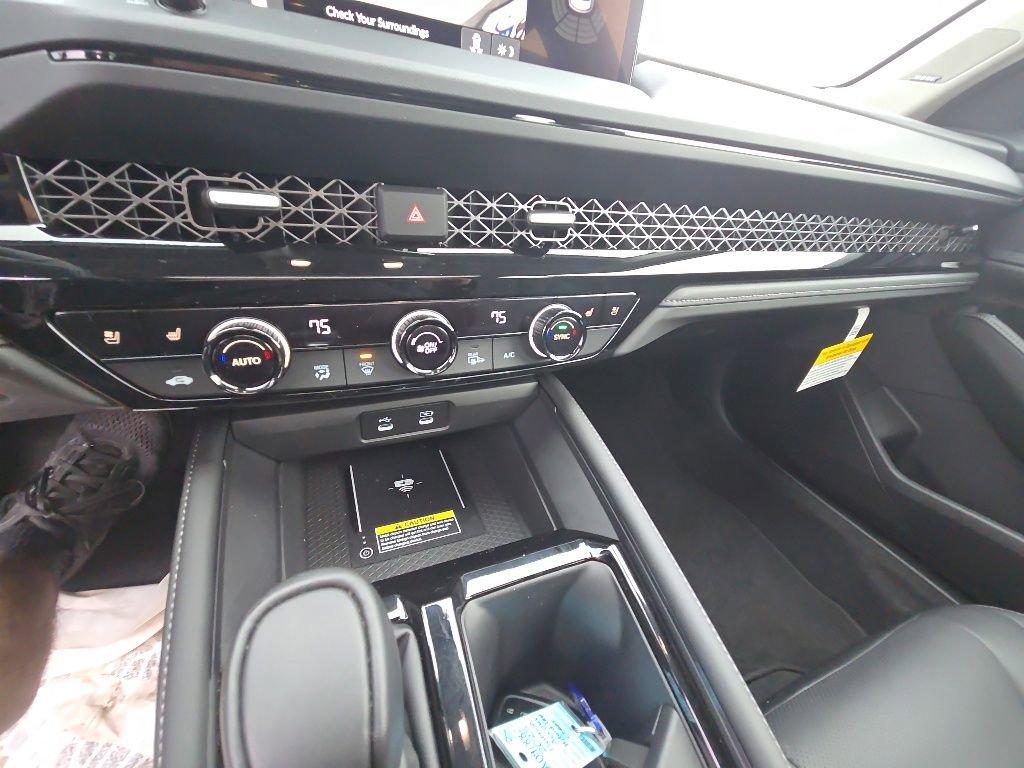 Used 2025 Honda Accord Touring image 22