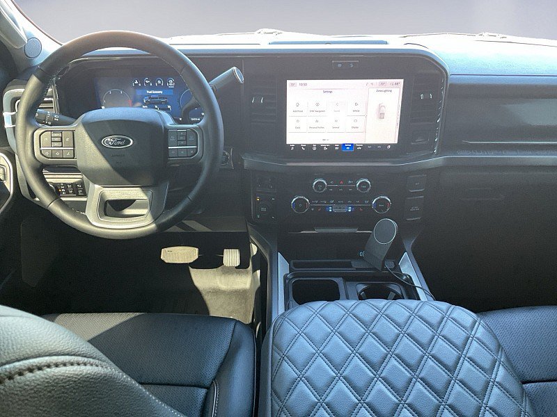 Used 2025 Ford F250 Lariat w/ Black Appearance Package AWD/4WD image 9