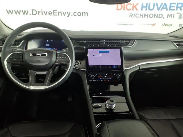Used 2023 Jeep Grand Cherokee Limited image 13