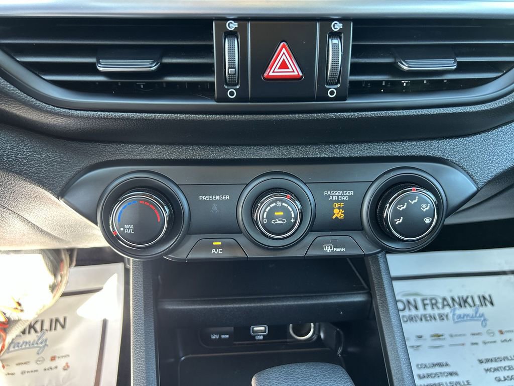Used 2023 Kia Forte LXS w/ LXS Technology Package image 24