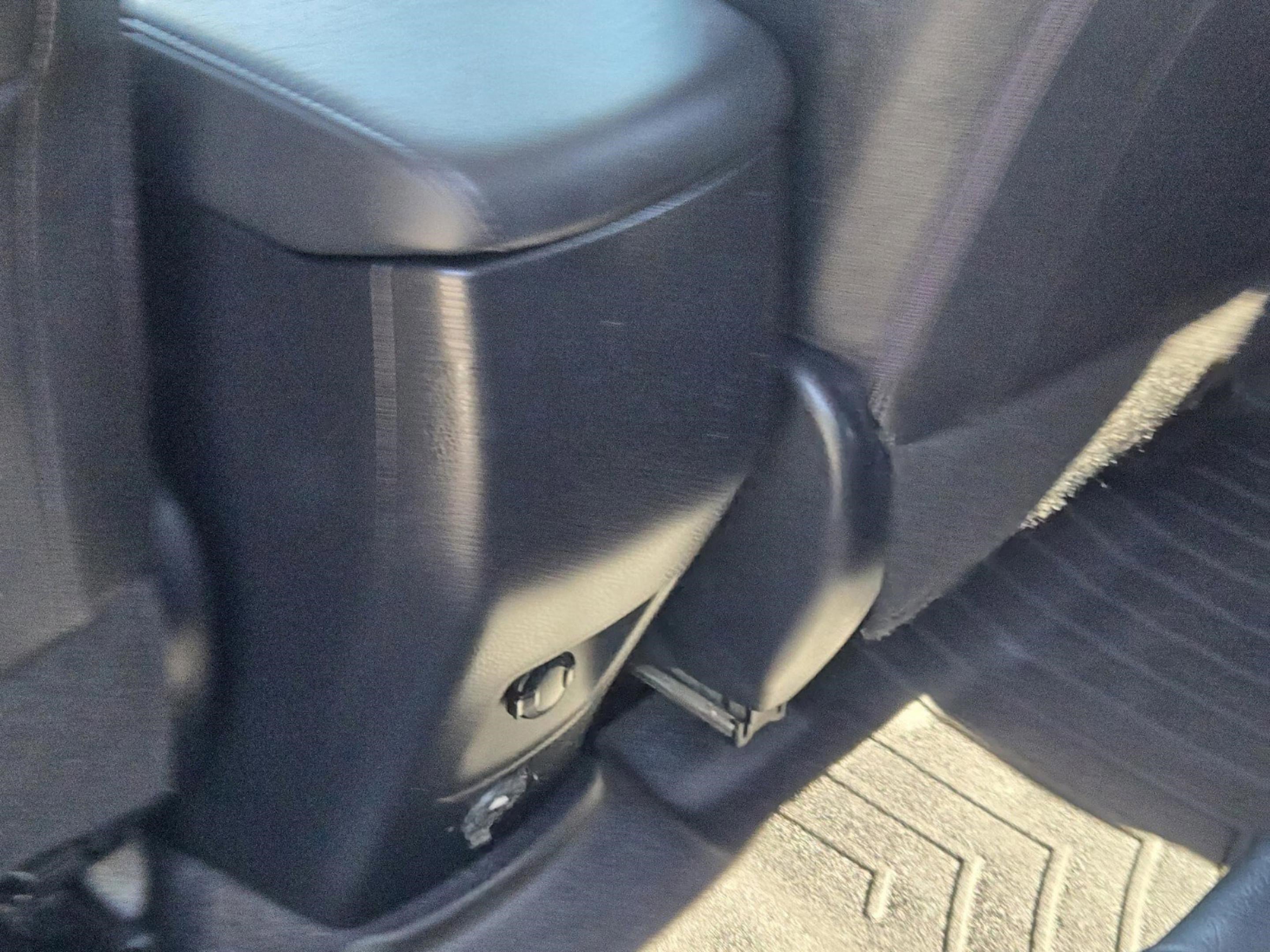 Used 2016 Toyota RAV4 Limited image 21