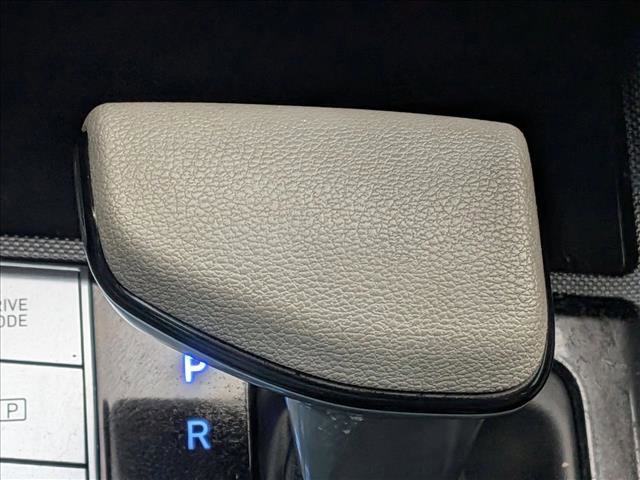 Used 2021 Hyundai Elantra SEL w/ Cargo Package image 13