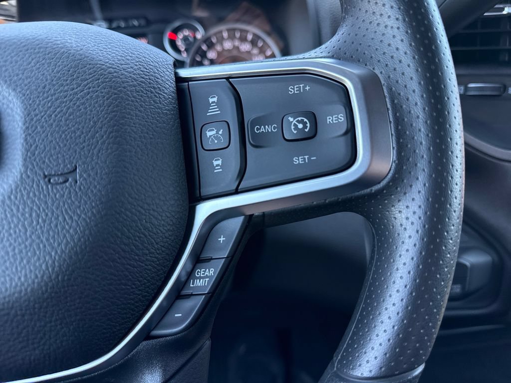 New 2026 RAM 2500 Tradesman AWD/4WD image 15