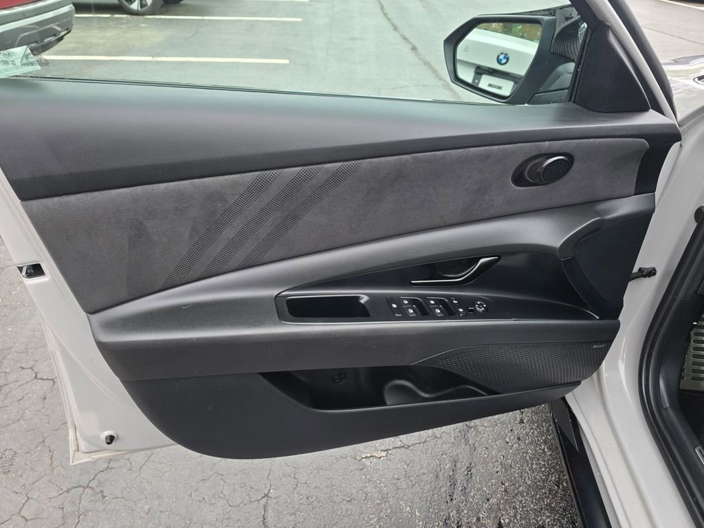 Used 2025 Hyundai Elantra N FWD image 16