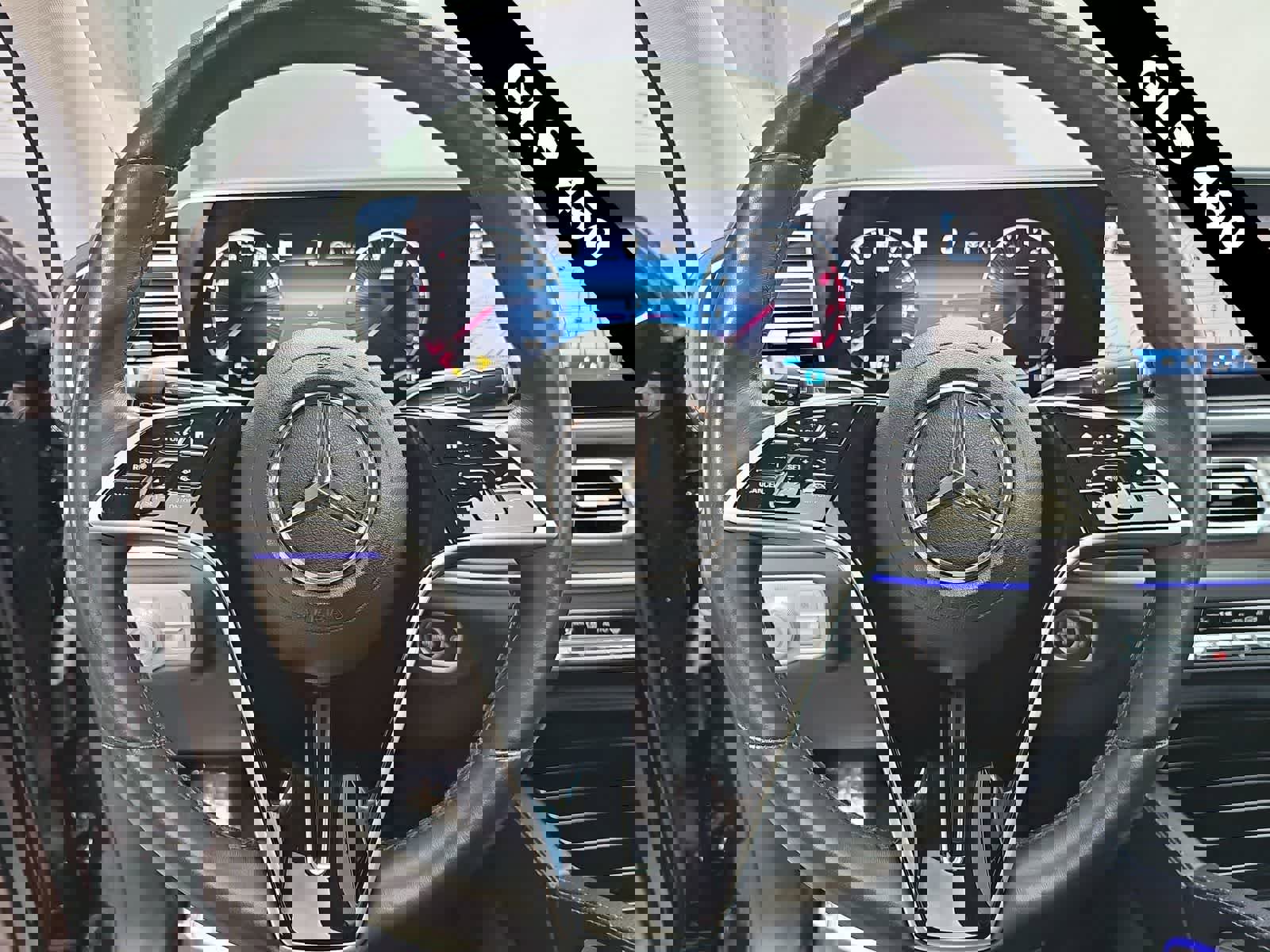 Used 2024 Mercedes-Benz GLS 450 4MATIC image 19