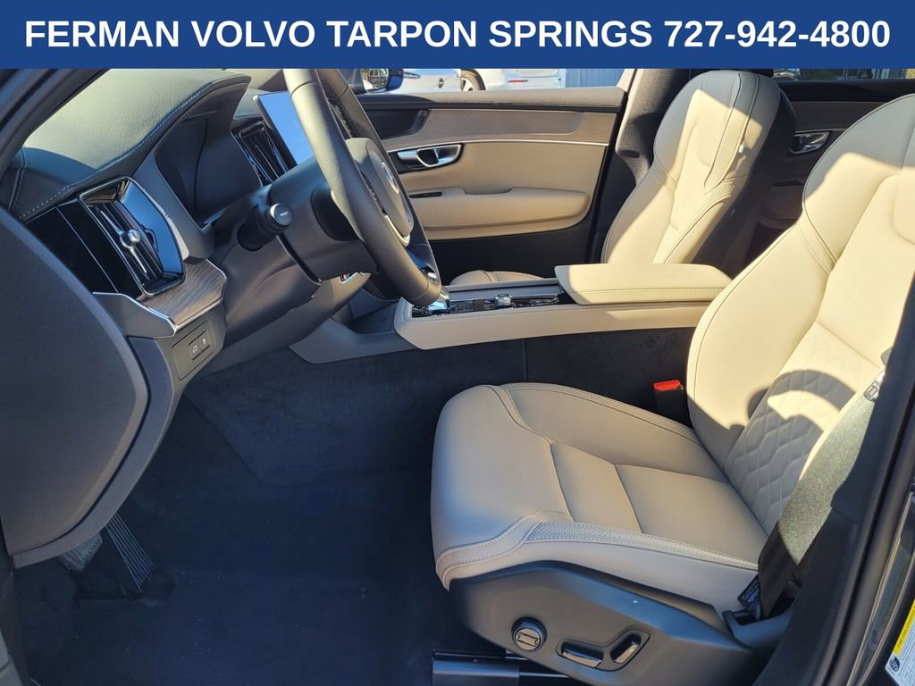 New 2026 Volvo XC90 T8 Plus w/ Protection Package Premier image 13