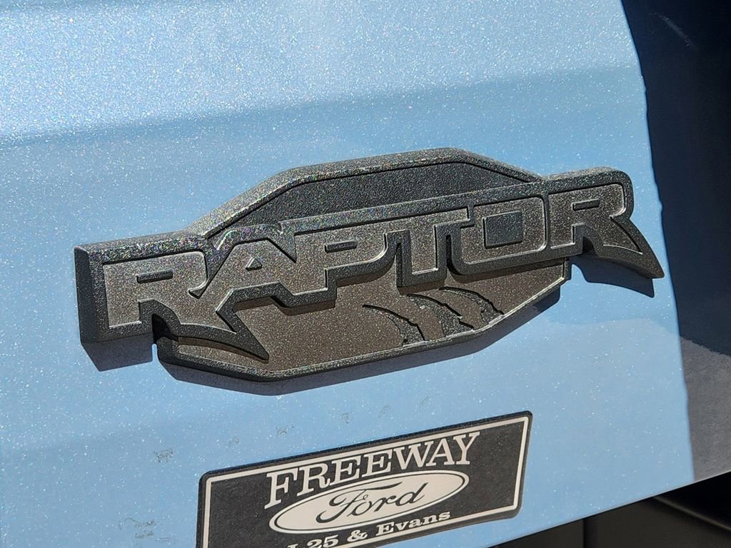 Used 2025 Ford Bronco Raptor AWD/4WD image 15