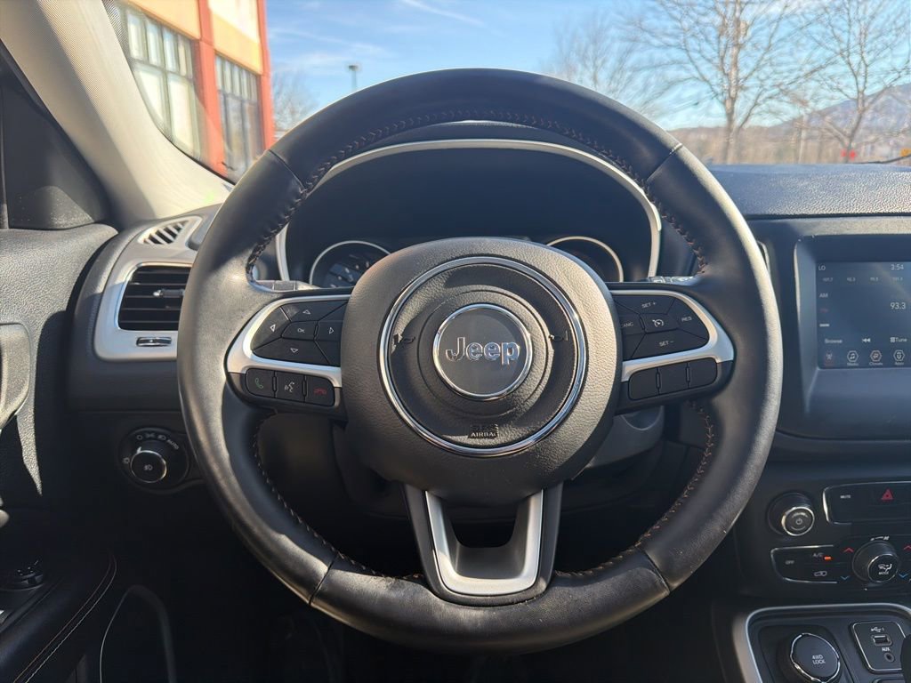 Used 2020 Jeep Compass Latitude w/ Cold Weather Group image 24