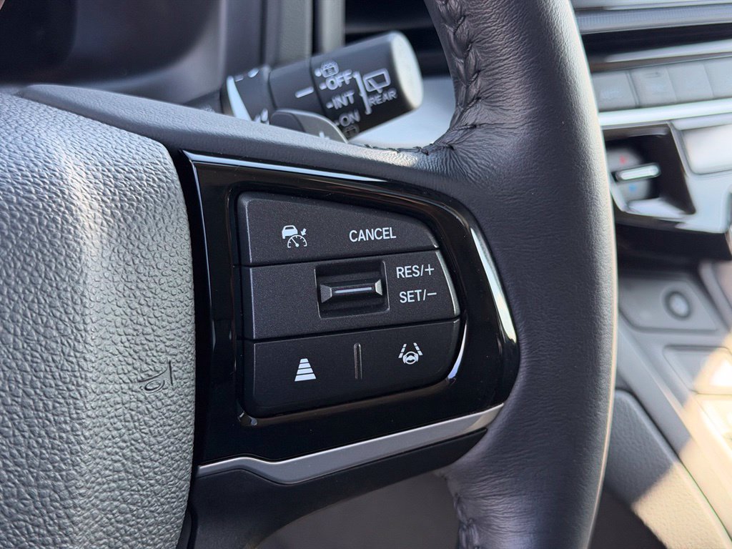 Used 2025 Honda Odyssey EX-L image 24