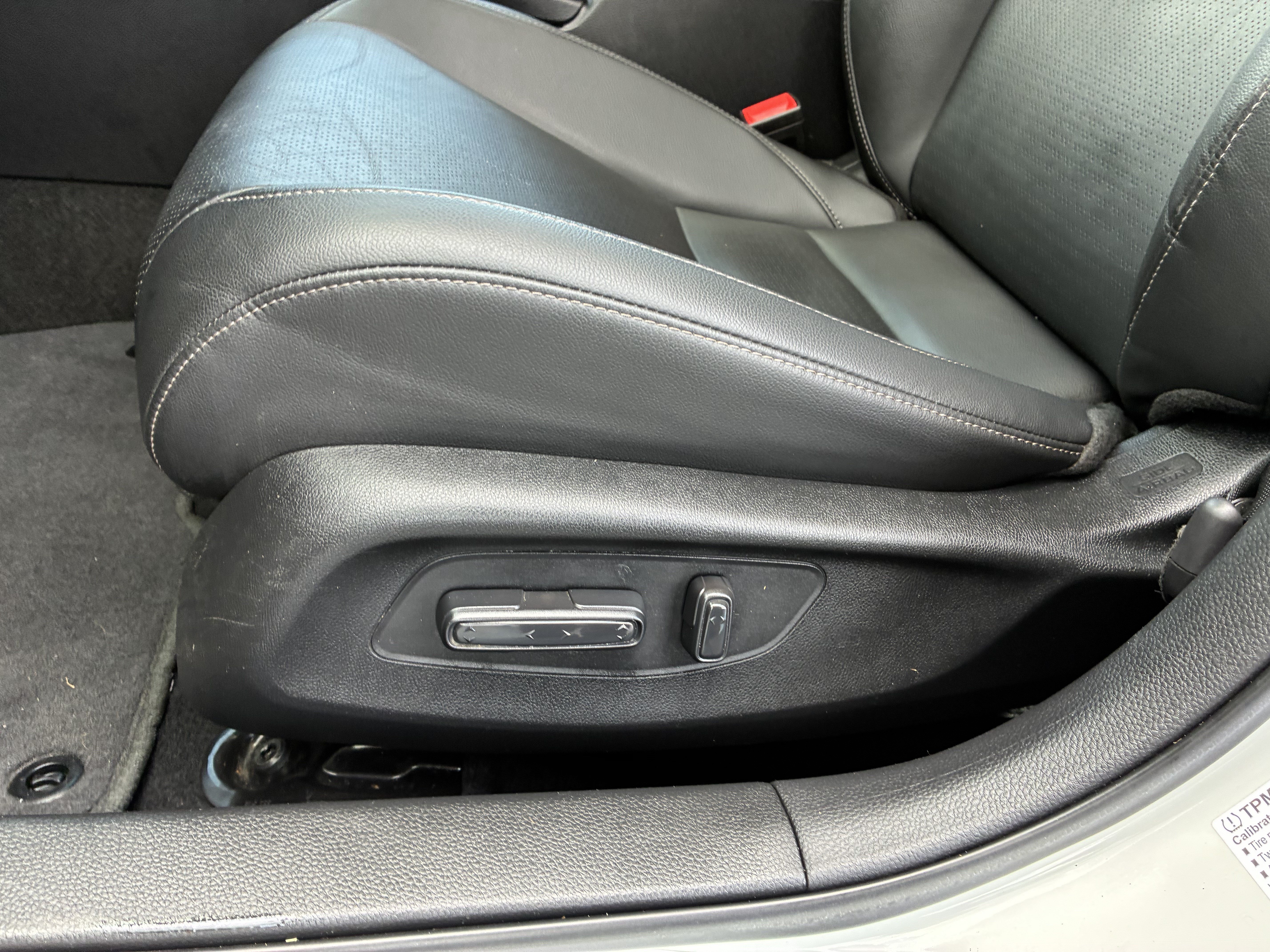 Used 2025 Honda Civic Sport Touring image 24