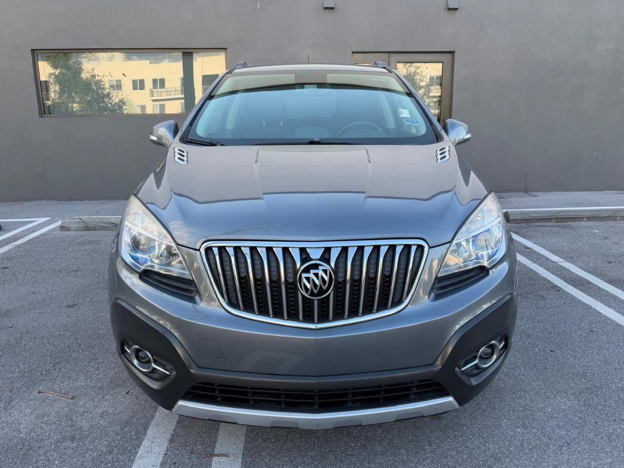 Used 2015 Buick Encore Convenience FWD image 2