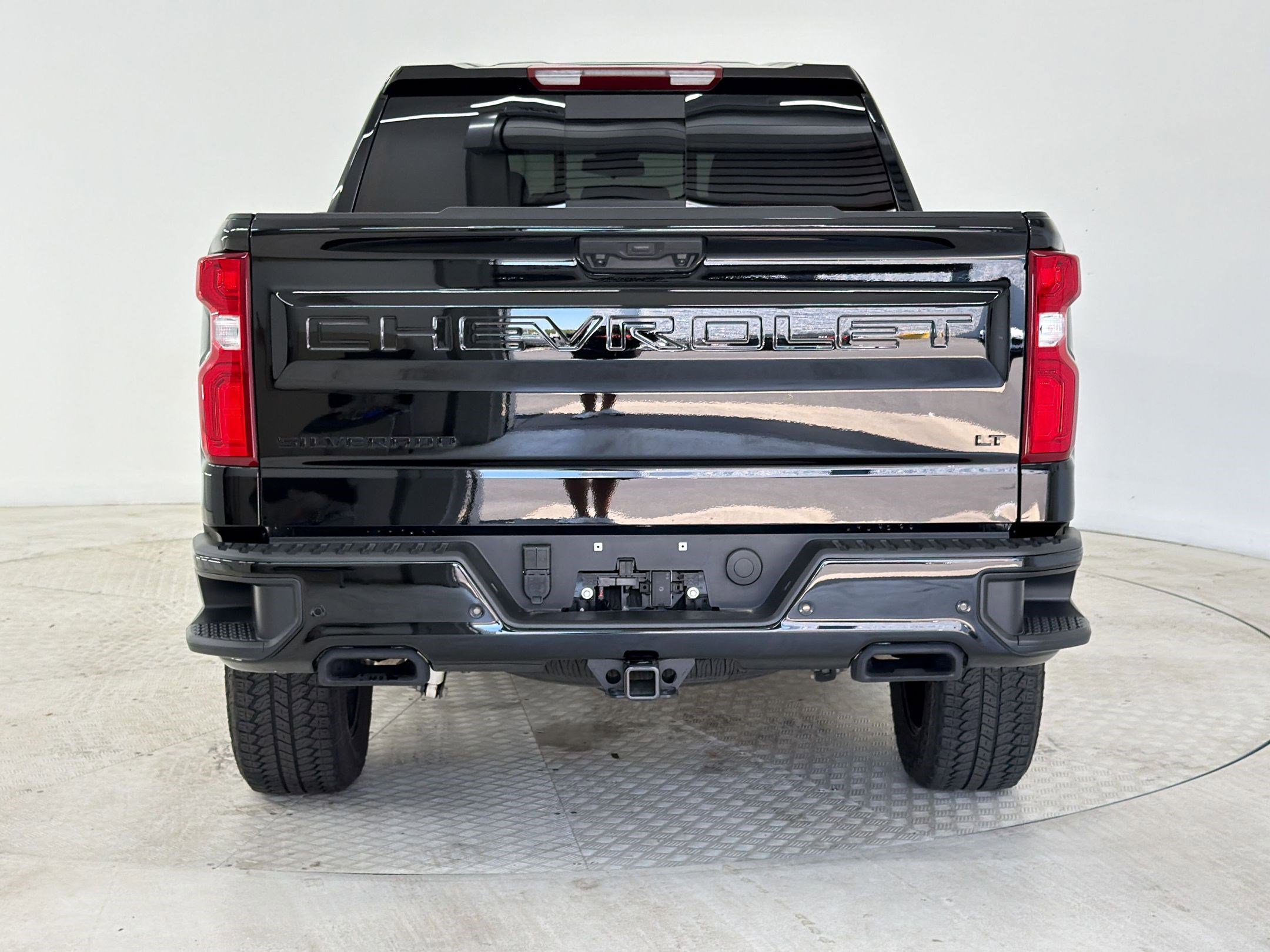 Used 2025 Chevrolet Silverado 1500 LT Trail Boss w/ LT Trail Boss Premium Package image 10