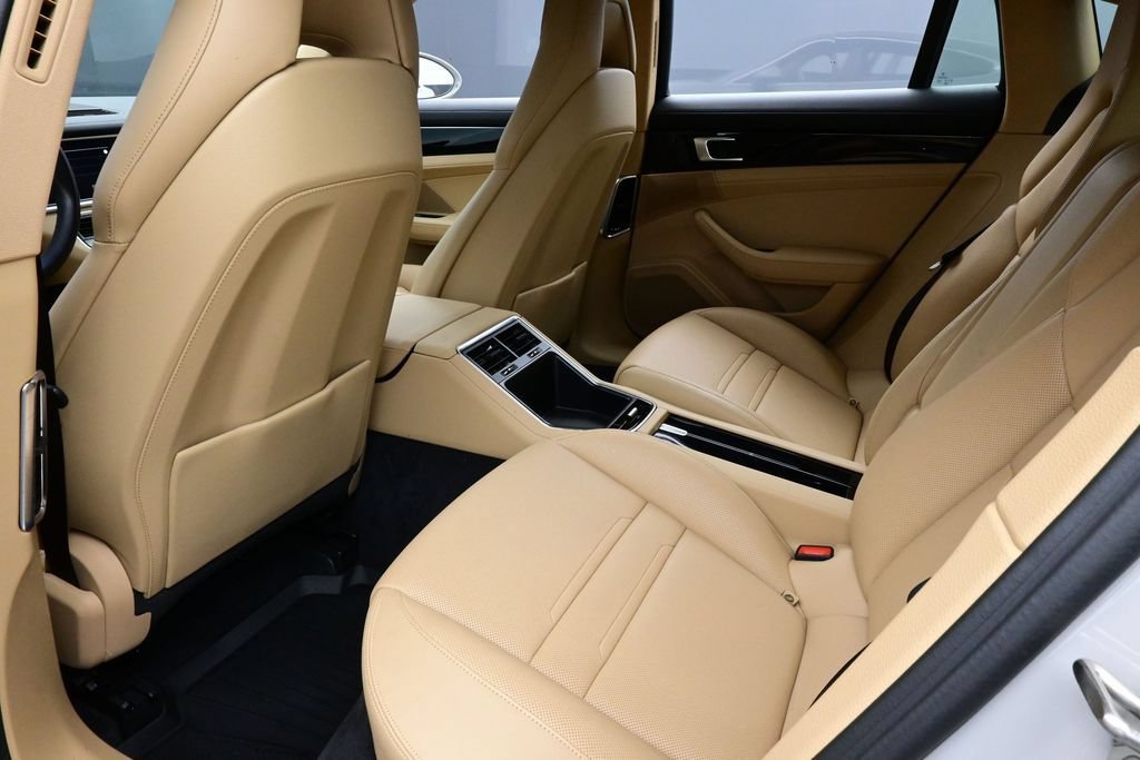 Certified 2023 Porsche Panamera 4S AWD/4WD image 15