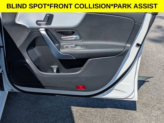 Used 2025 Mercedes-Benz CLA 250 4MATIC image 34