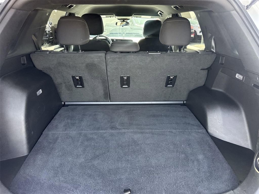 Used 2025 Chevrolet Equinox LT image 23