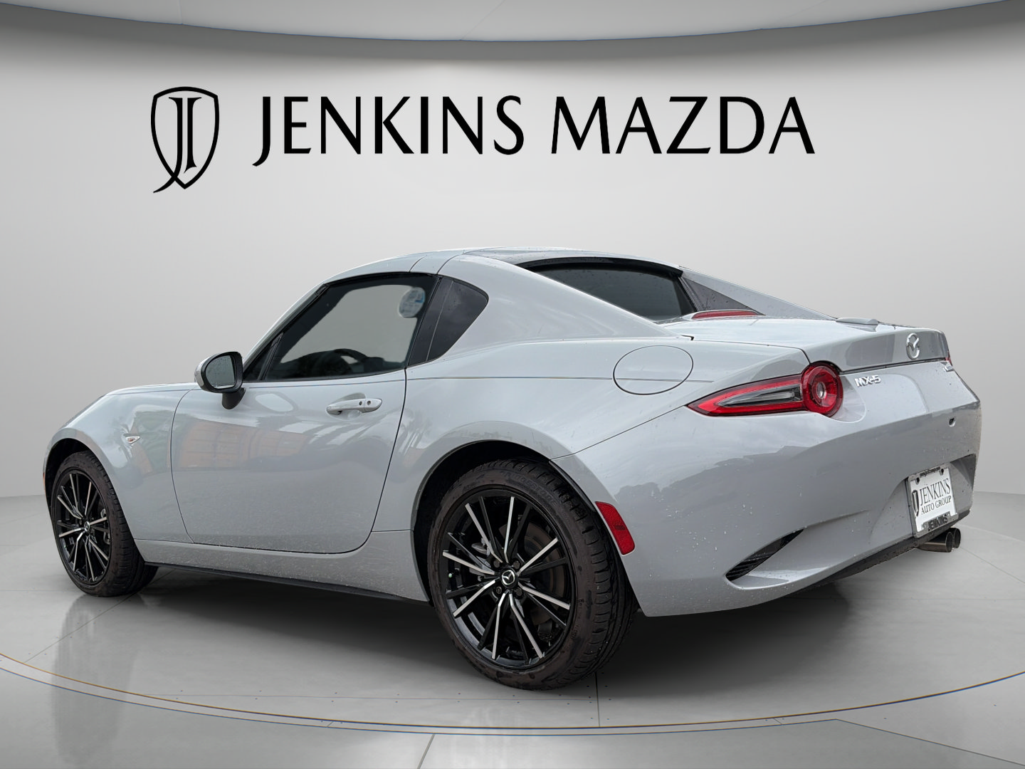 Used 2025 MAZDA MX-5 Miata RF Grand Touring RWD image 6