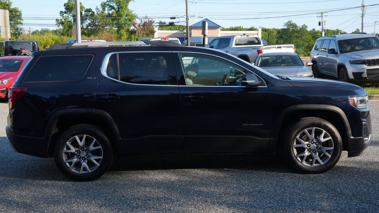 Used 2021 GMC Acadia SLT w/ LPO, Floor Liner Package AWD/4WD image 4