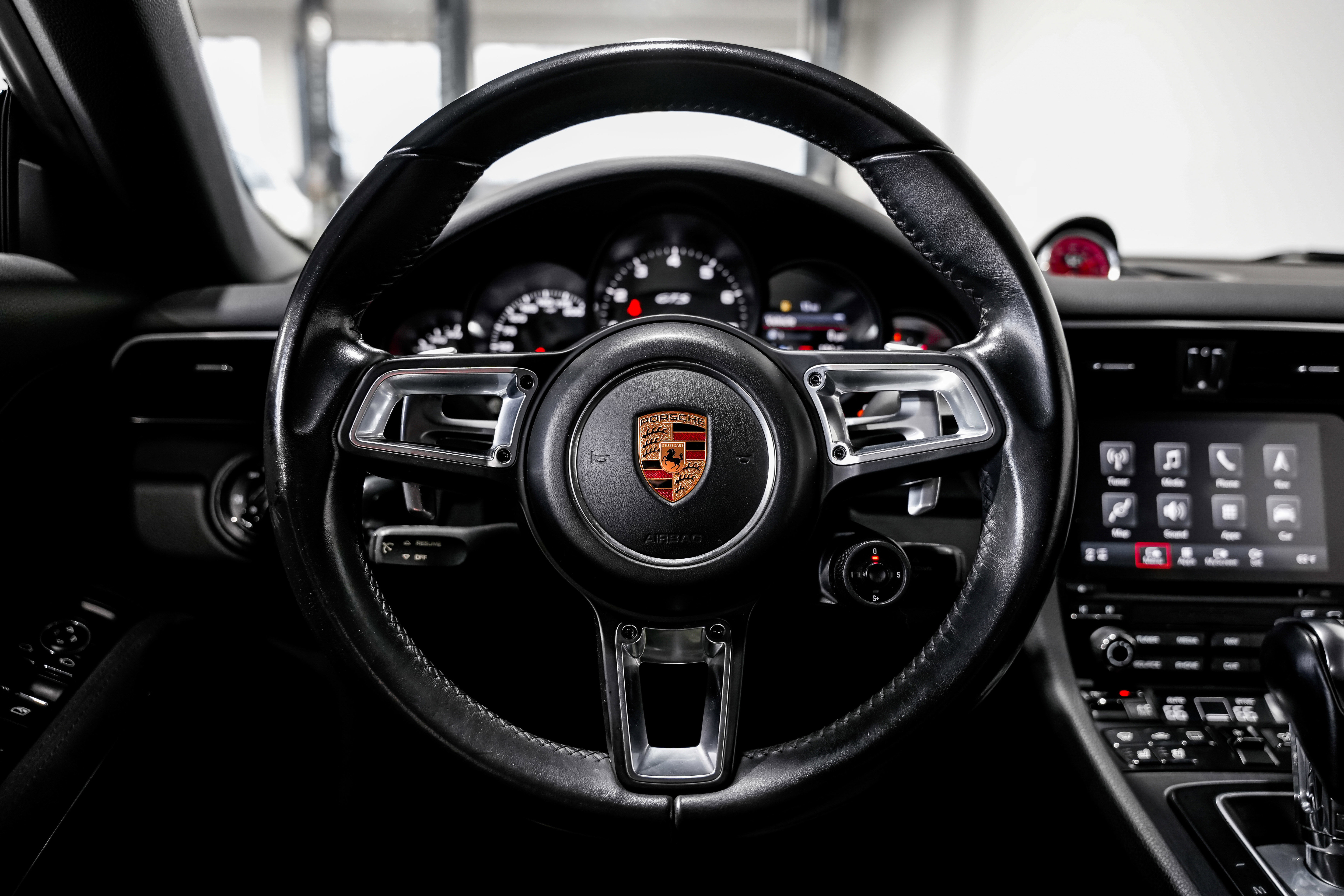 Used 2018 Porsche 911 Carrera GTS image 10