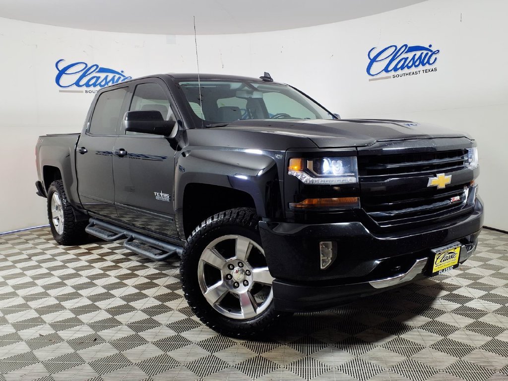 Used 2018 Chevrolet Silverado 1500 LT w/ Texas Edition AWD/4WD image 1