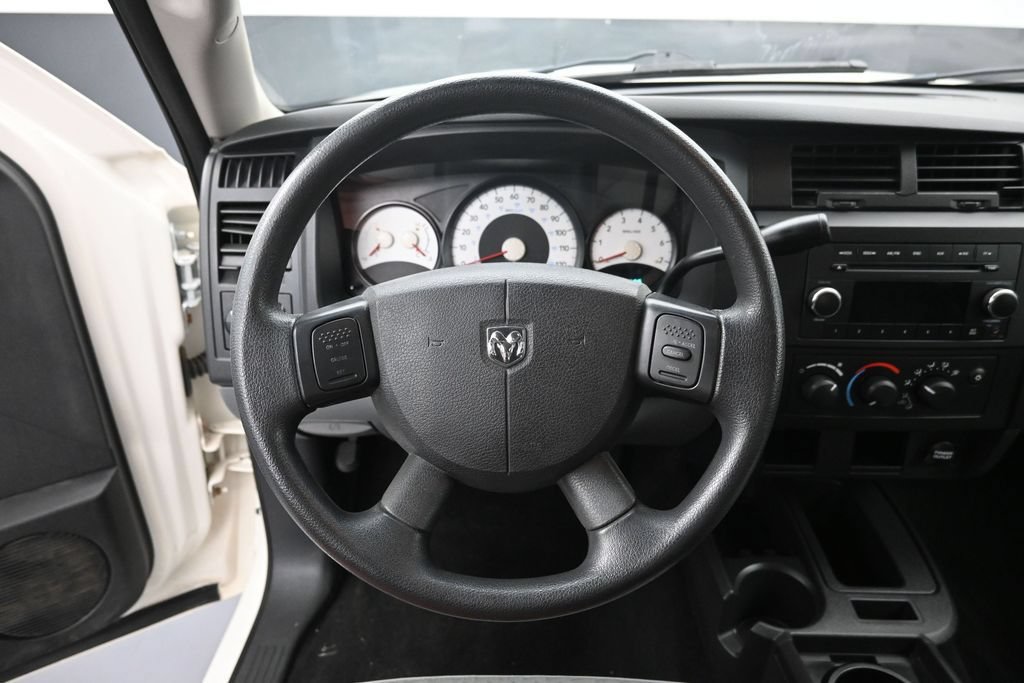 Used 2009 Dodge Dakota Big Horn w/ Extra Security Group RWD image 18
