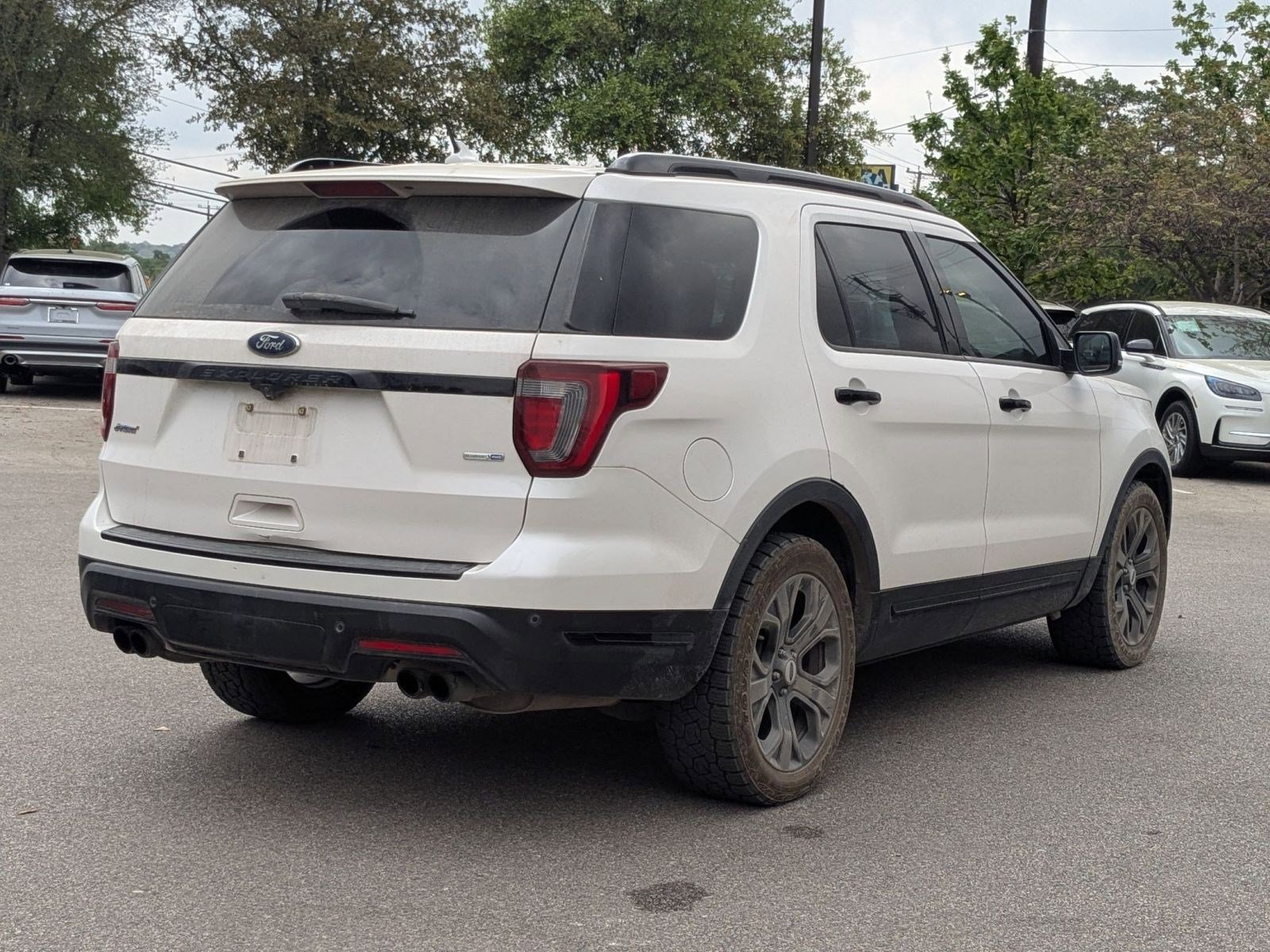 Used 2018 Ford Explorer Sport w/ Equipment Group 401A image 3