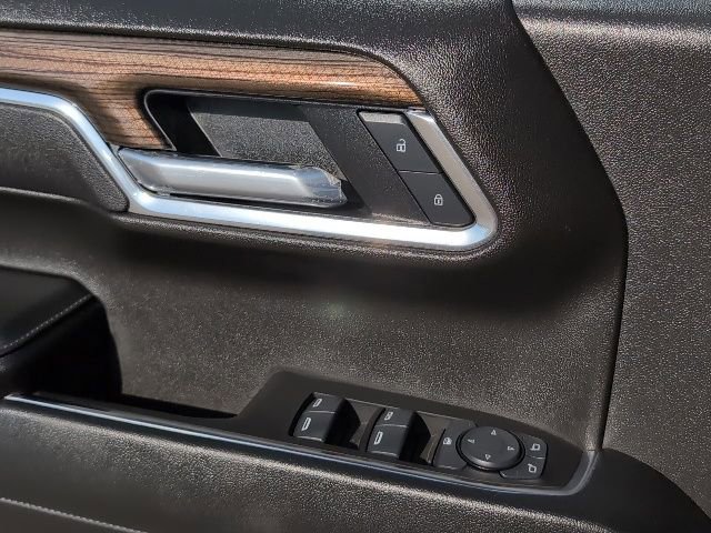 Used 2025 Chevrolet Silverado 1500 LT w/ Protection Package image 15