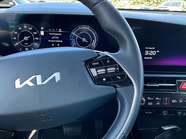 Used 2024 Kia Niro Wind FWD image 14