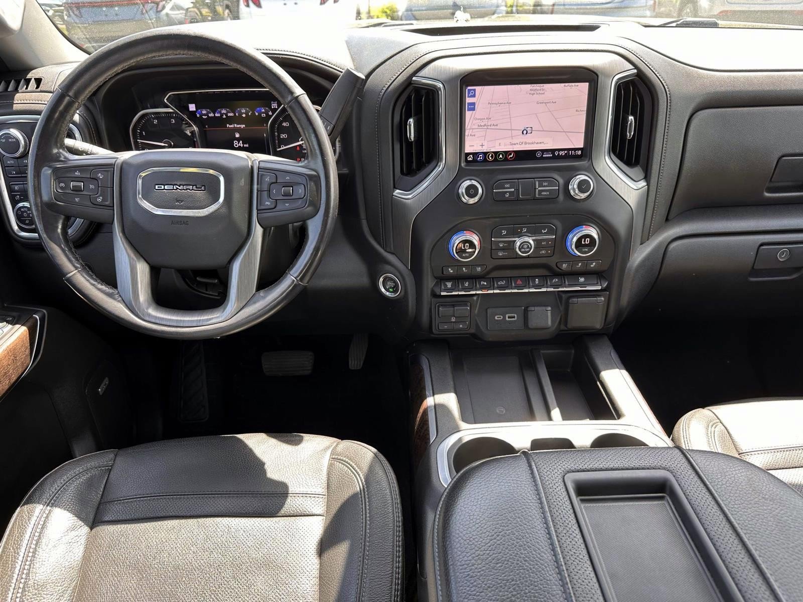 Used 2020 GMC Sierra 3500 Denali w/ Denali Ultimate Package AWD/4WD image 16