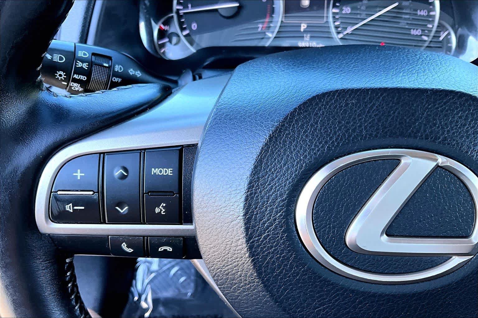 Used 2018 Lexus RX 350L AWD image 24