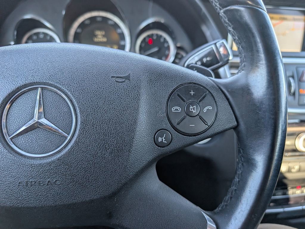 Used 2010 Mercedes-Benz E 350 Sedan image 19