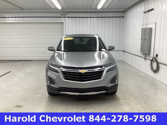 Used 2023 Chevrolet Equinox LT w/ LPO, Floor Liner Package image 2