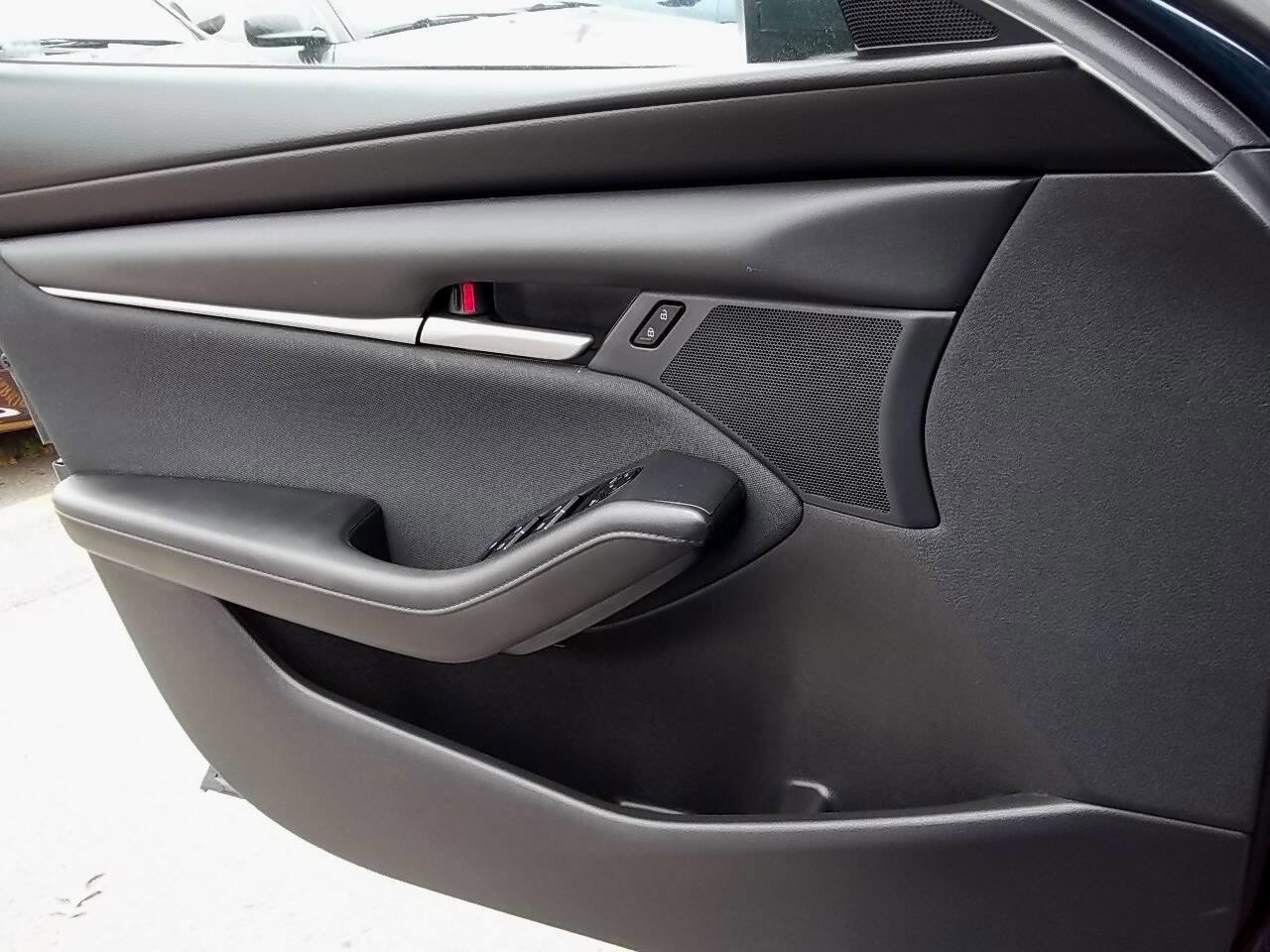 Used 2022 MAZDA MAZDA3 Sedan image 14