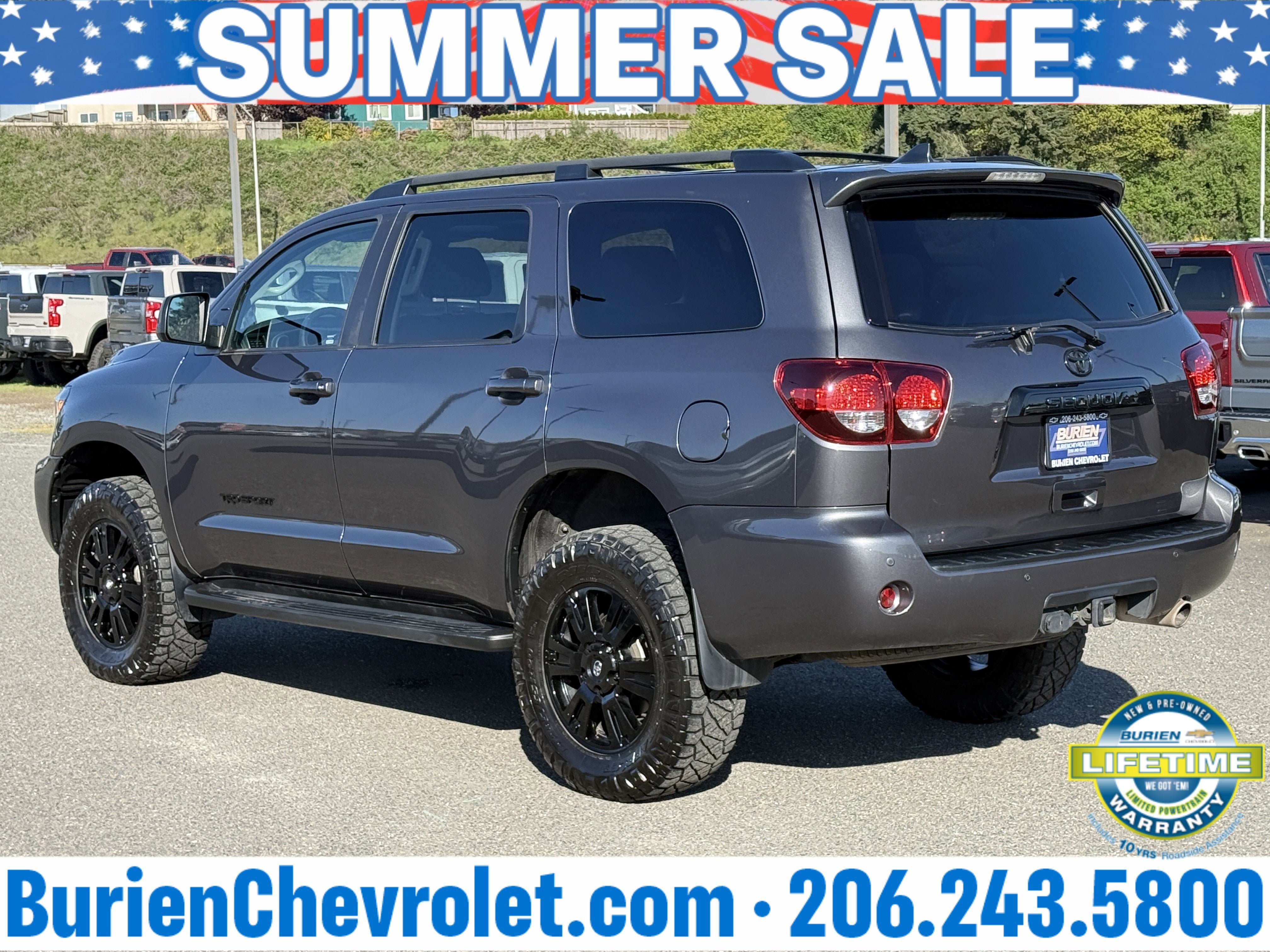 Used 2022 Toyota Sequoia TRD Sport AWD/4WD image 3