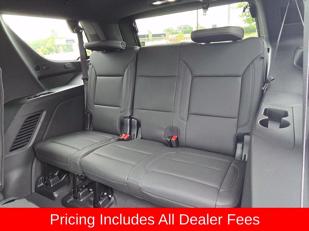 Used 2024 Chevrolet Tahoe LT w/ Luxury Package AWD/4WD image 12