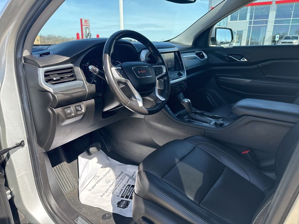 Used 2019 GMC Acadia SLT image 8