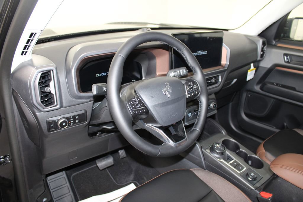 New 2025 Ford Bronco Sport Outer Banks w/ Outer Banks Tech Package+ image 21