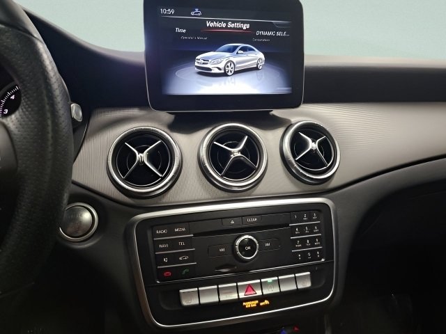 Used 2019 Mercedes-Benz CLA 250 4MATIC image 31