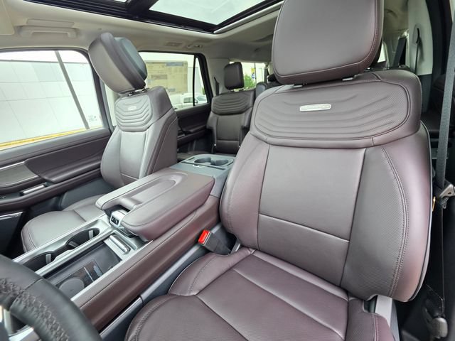 New 2027 Ford Expedition Max Platinum w/ Platinum Ultimate Package AWD/4WD image 26