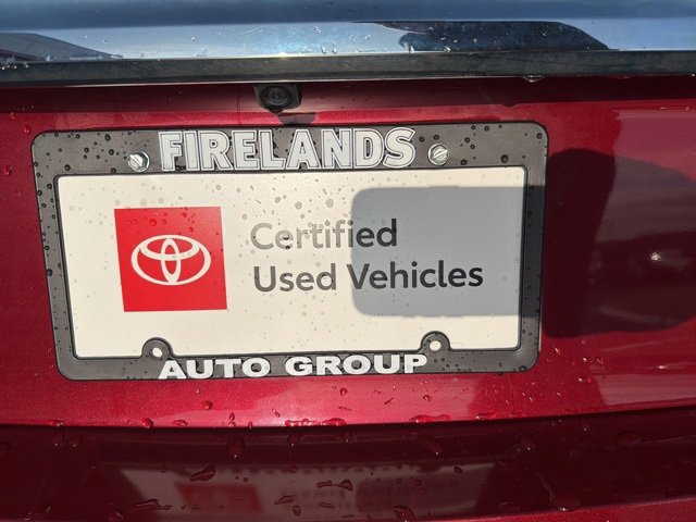 Certified 2017 Toyota Camry XLE image 10