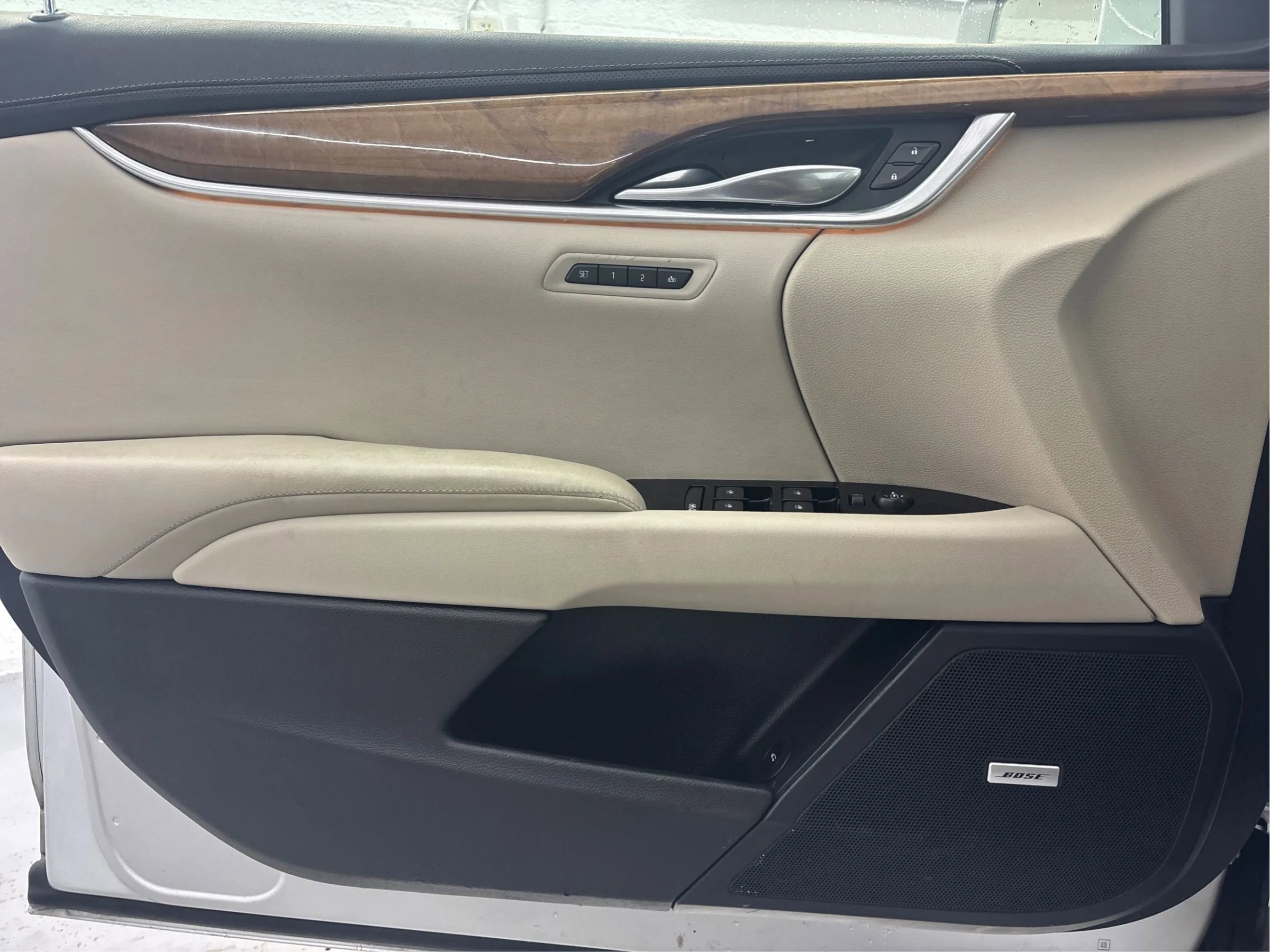 Used 2019 Cadillac XTS Luxury image 26