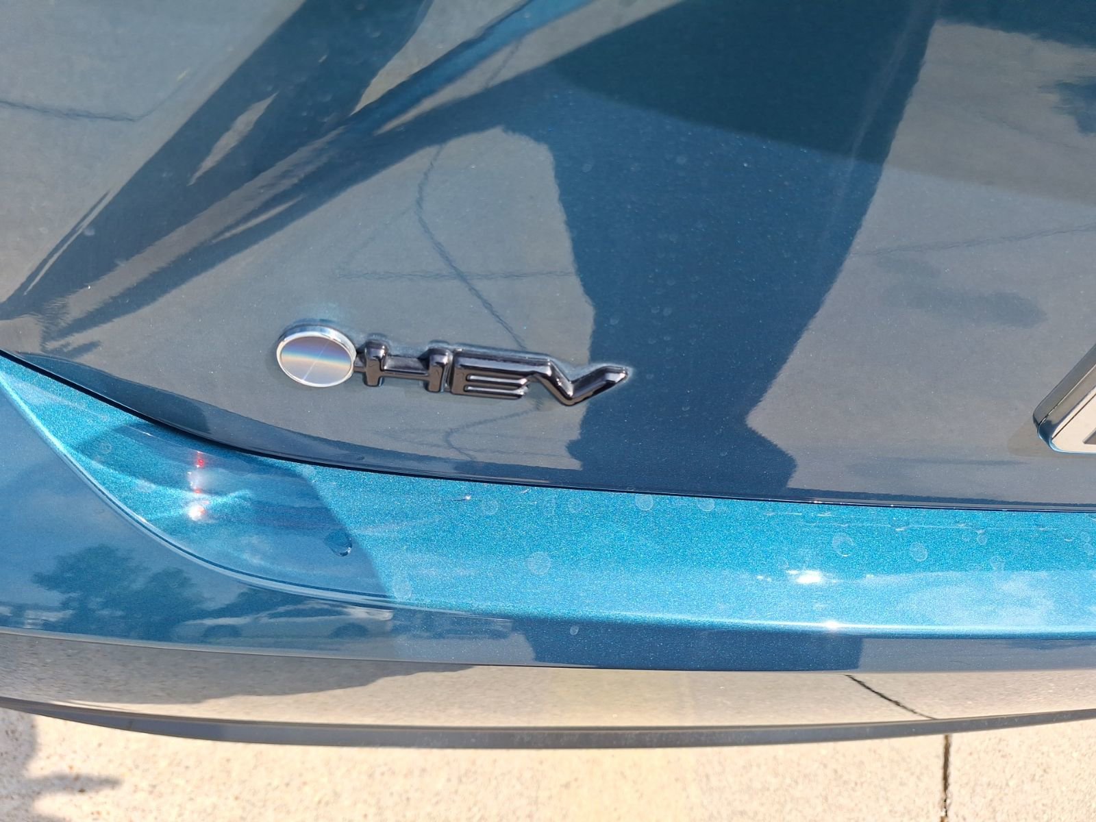 Used 2025 Toyota Camry SE w/ Convenience Package FWD image 12