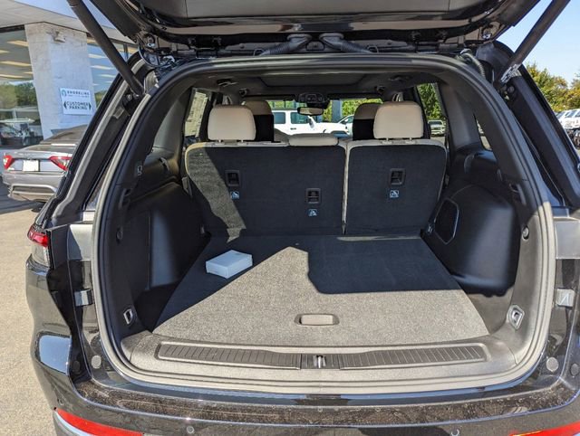 Used 2023 Jeep Grand Cherokee 4WD 4xe w/ Luxury Tech Group II image 22