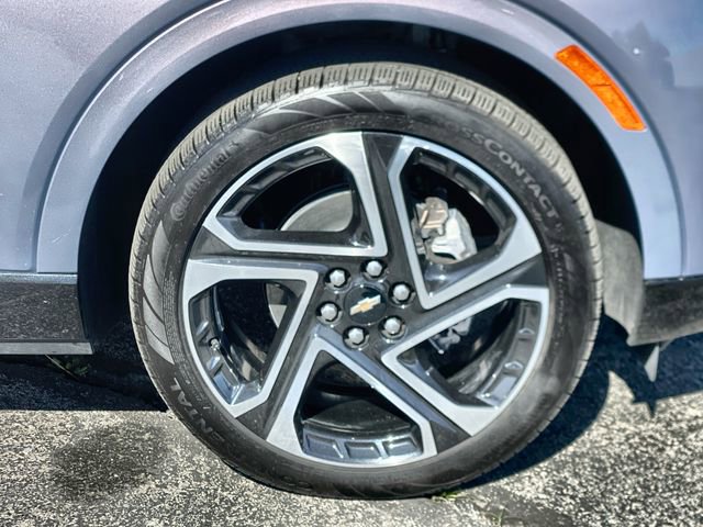 Certified 2026 Chevrolet Equinox EV LT w/ Convenience Package II image 24